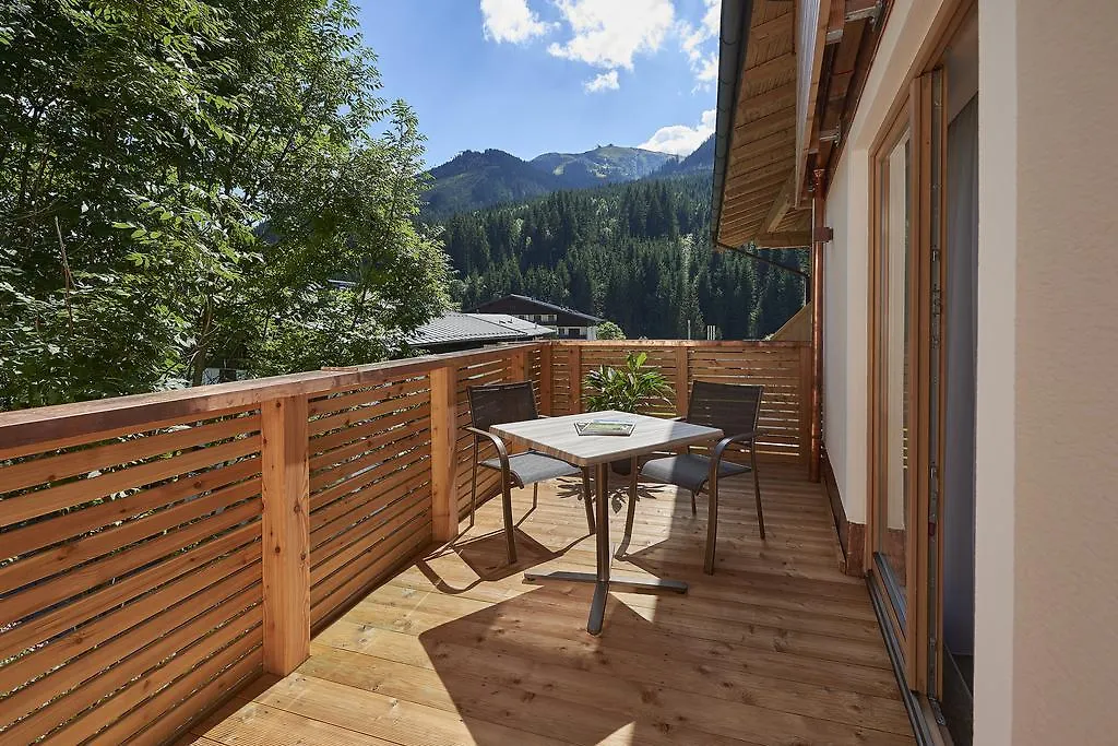 *** Bed & Breakfast Pension Gabi Saalbach-Hinterglemm Austria