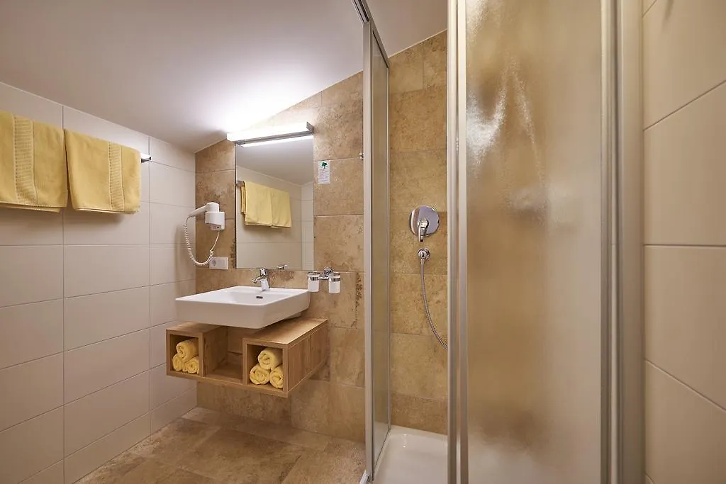 Pension Gabi Saalbach-Hinterglemm Bed & Breakfast