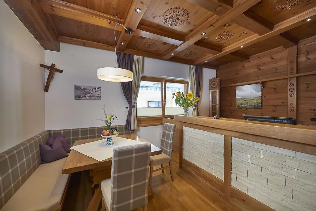 Pension Gabi Saalbach-Hinterglemm Bed & Breakfast