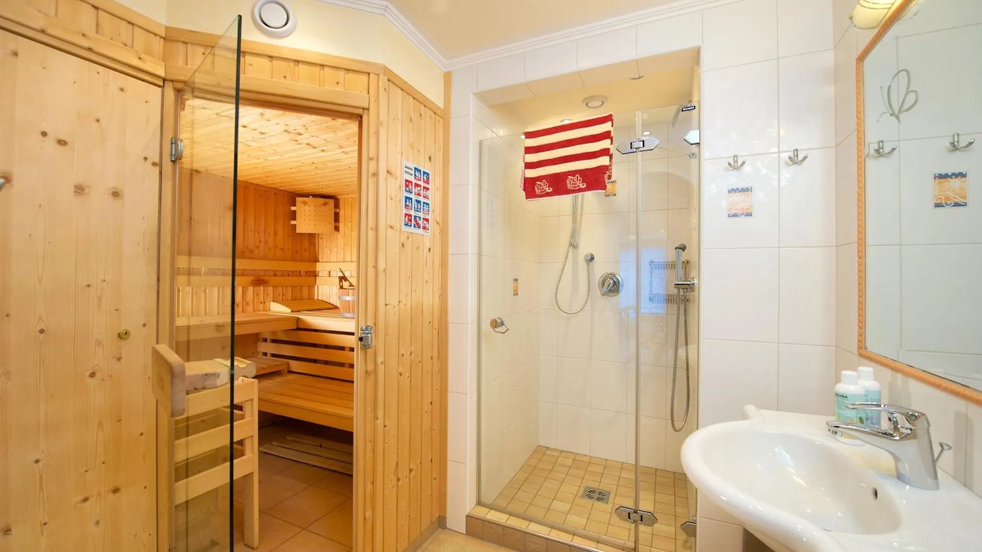 Pension Gabi Saalbach-Hinterglemm 3*,  Austria