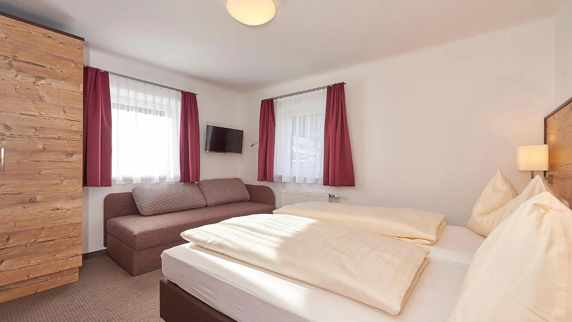 Pension Gabi Saalbach-Hinterglemm 3*,  Austria